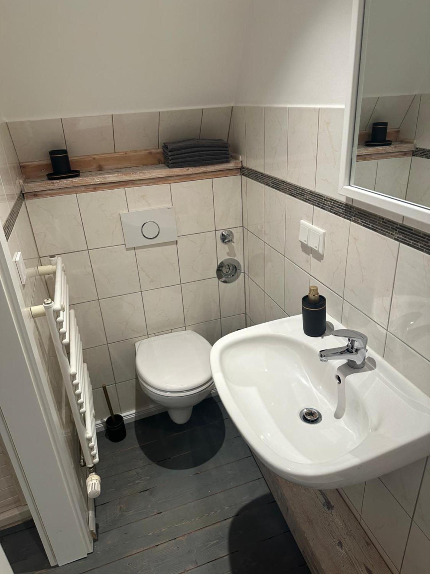 Apartament Urlaub Im Historischen Muellerhaus, Dachgiebel Lubeka Zewnętrze zdjęcie