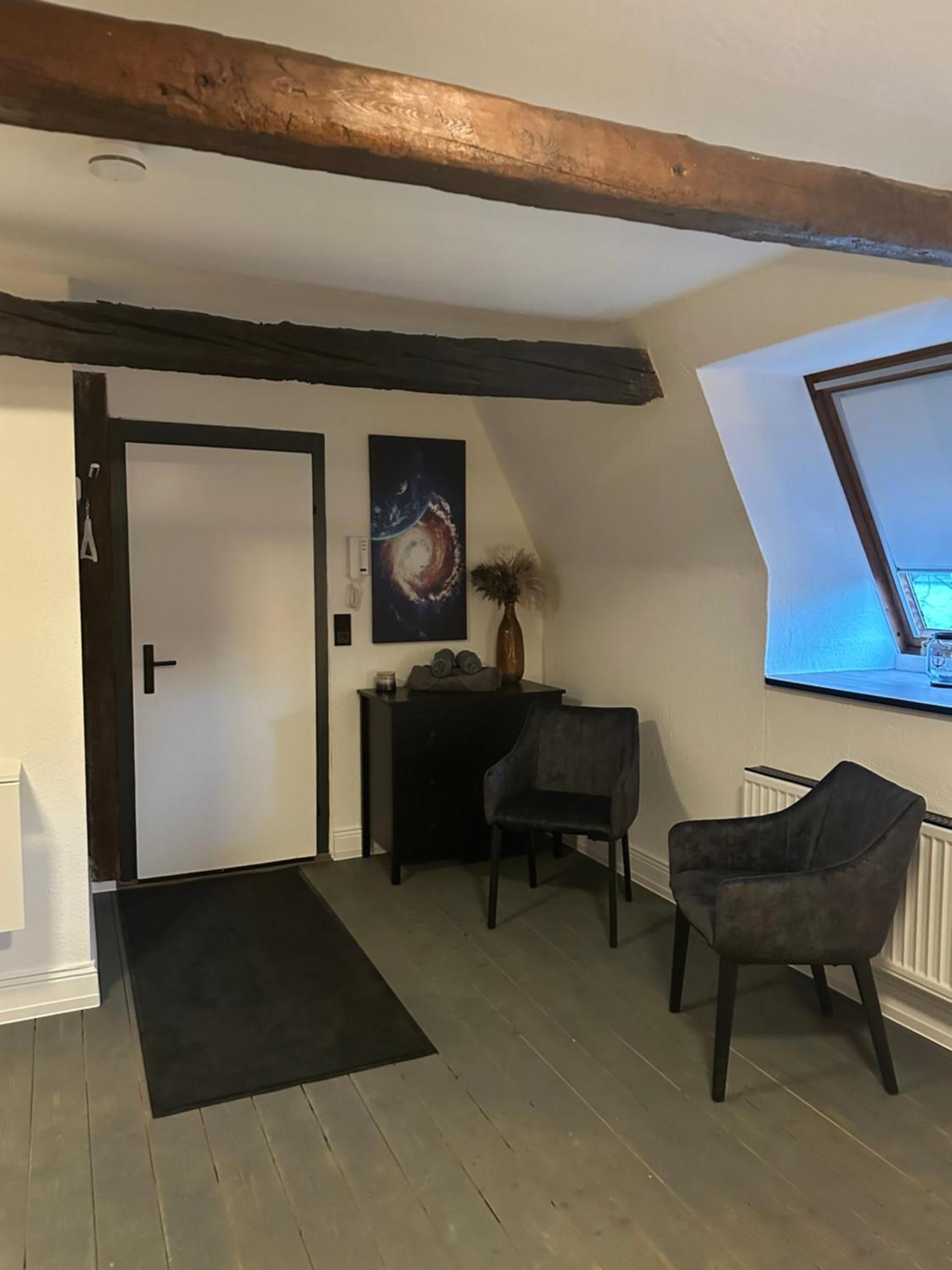 Apartament Urlaub Im Historischen Muellerhaus, Dachgiebel Lubeka Zewnętrze zdjęcie